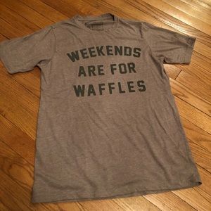 Pyknic weekends are for waffles T-shirt size small
